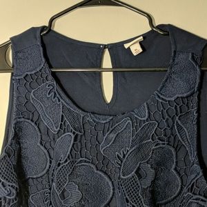 Merona sleeveless floral overlay blouse
